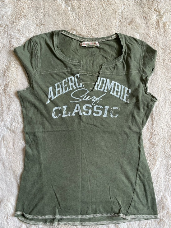 Abercrombie & Fitch Tops - Y2k Abercrombie & Fitch Olive Green Classic Graphic Women's Top